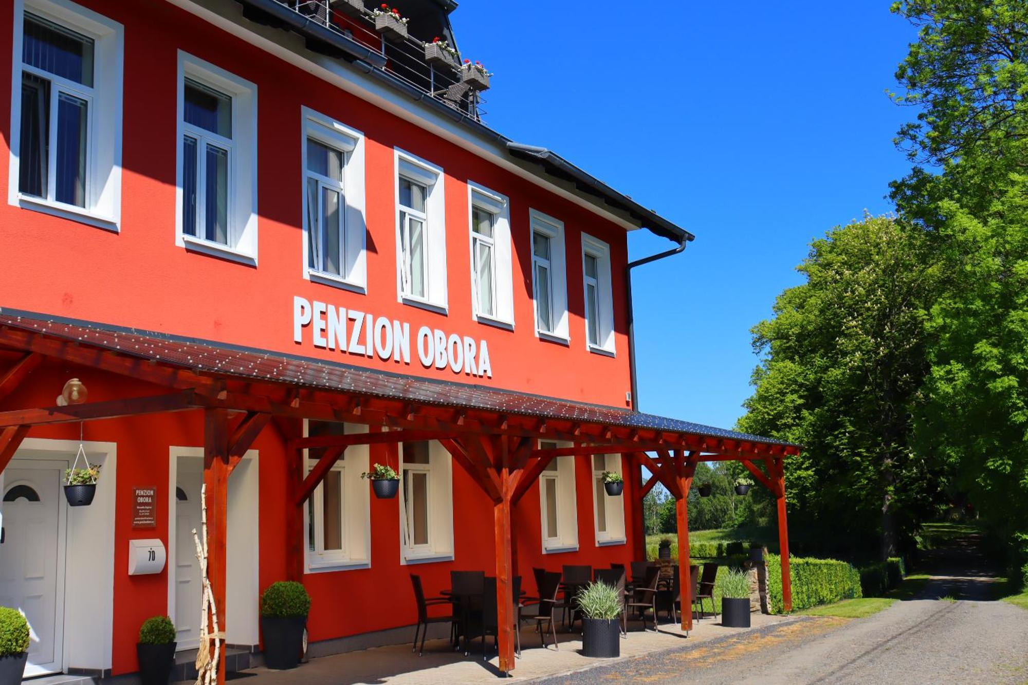 Penzion Obora ตาโคฟ ภายนอก รูปภาพ